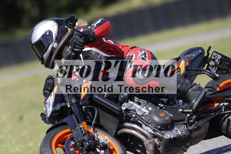 Archiv-2025/48 25.08.2025 Cornu Master School ADR/gruen-vert/43